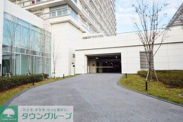 エントランス(お問合せは(株)タウンハウジングレジデンス事業部【03-…)