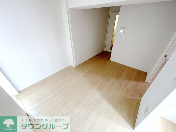 収納(日当たりも良し)