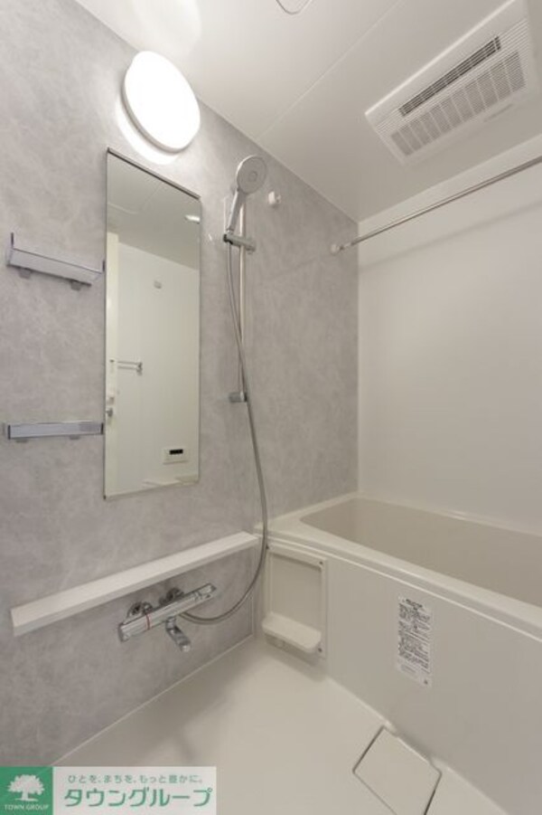 バス／シャワールーム等(※写真は同タイプ住戸です。)
