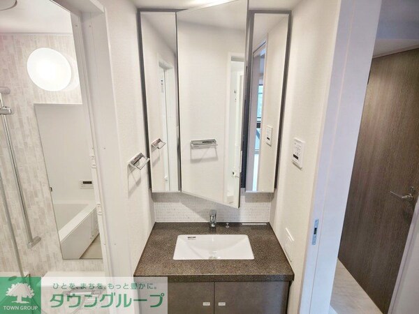 洗面(※写真は同タイプの住戸です。)