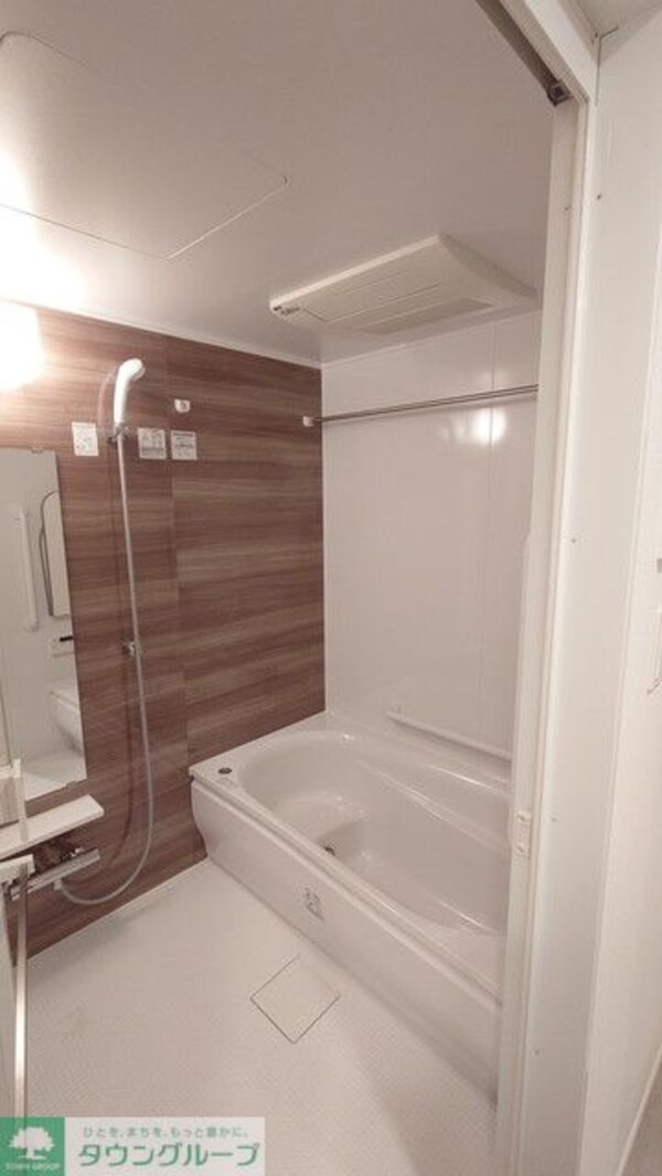 バス／シャワールーム等(※写真は同タイプ住戸です。)