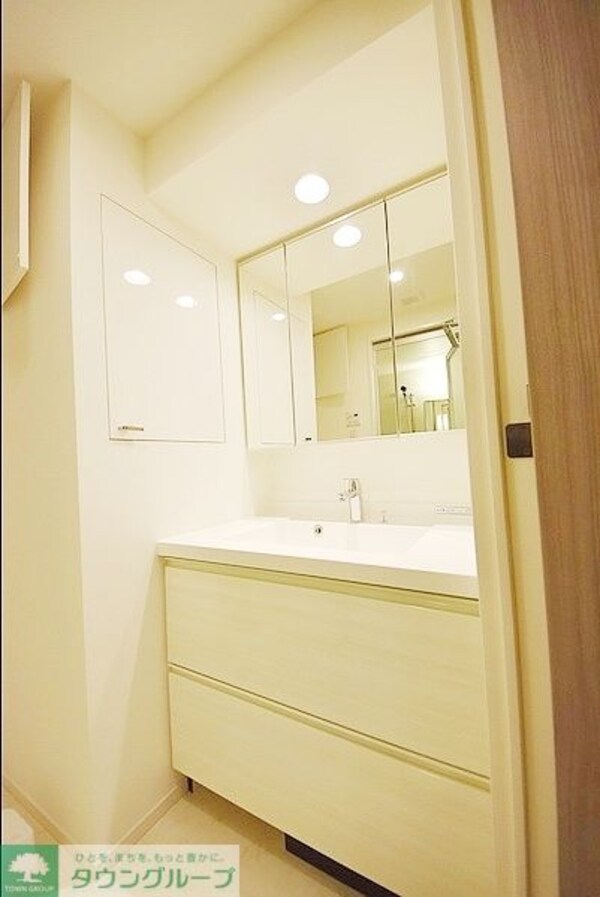 洗面(お問合せは(株)タウンハウジングレジデンス事業部【03-…)