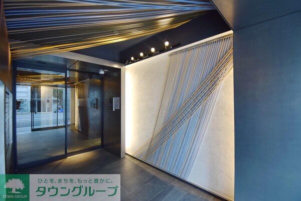 エントランス(お問合せは(株)タウンハウジングレジデンス事業部【03-…)