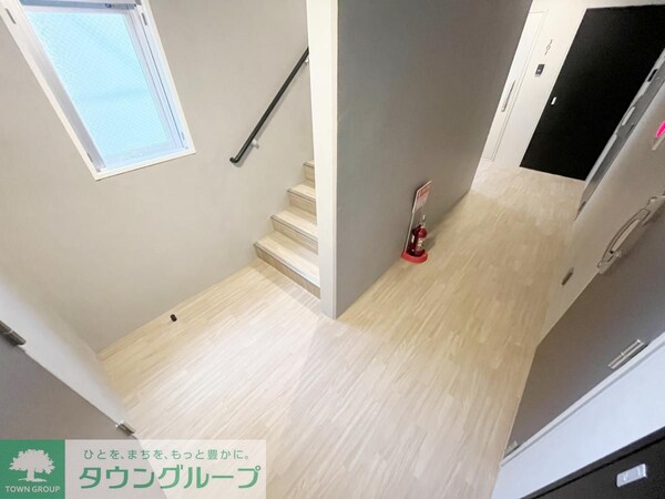 ロビー(★インナー廊下で雨に濡れません★)