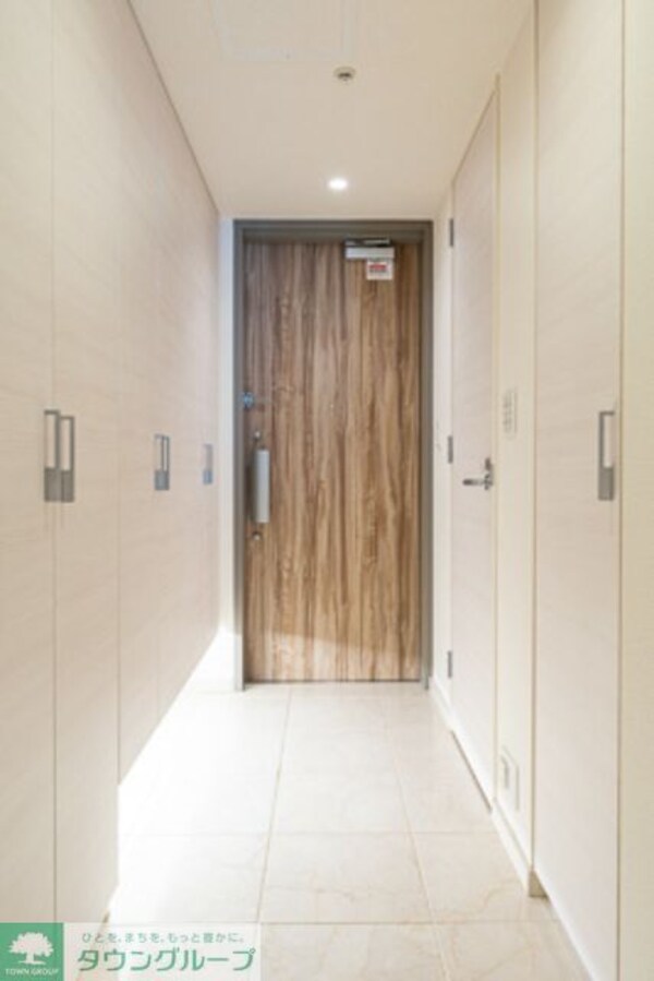 玄関(※写真は同タイプ住戸です。)