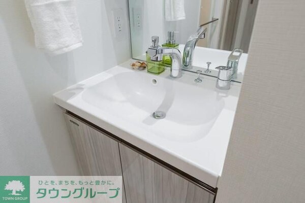 洗面(C1タイプ2025年8月撮影 MRで調度品等は含まれません)