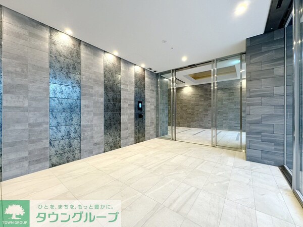 エントランス(エントランス)