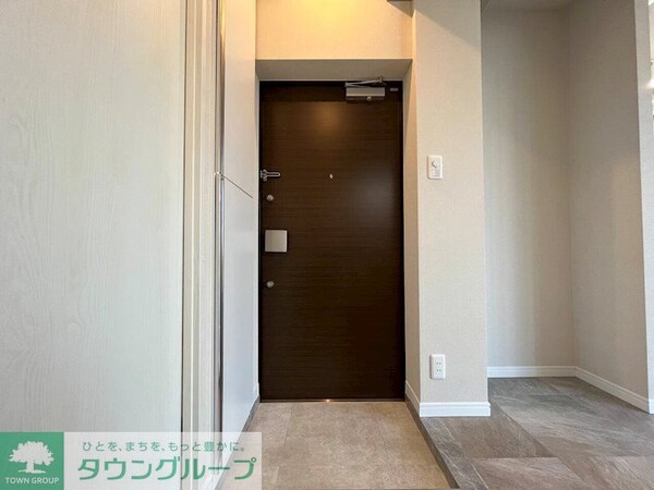 玄関(お部屋探しは株式会社　タウンハウジング　までお気軽にお問合…)