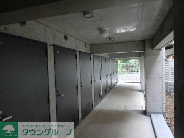 ロビー(トランクルーム)