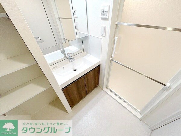 洗面(お部屋探しは株式会社　タウンハウジング　までお気軽にお問合…)