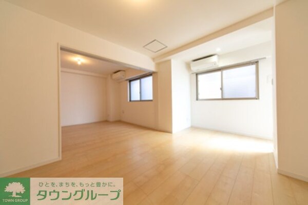 リビング・居室(※写真は同タイプ住戸です。)