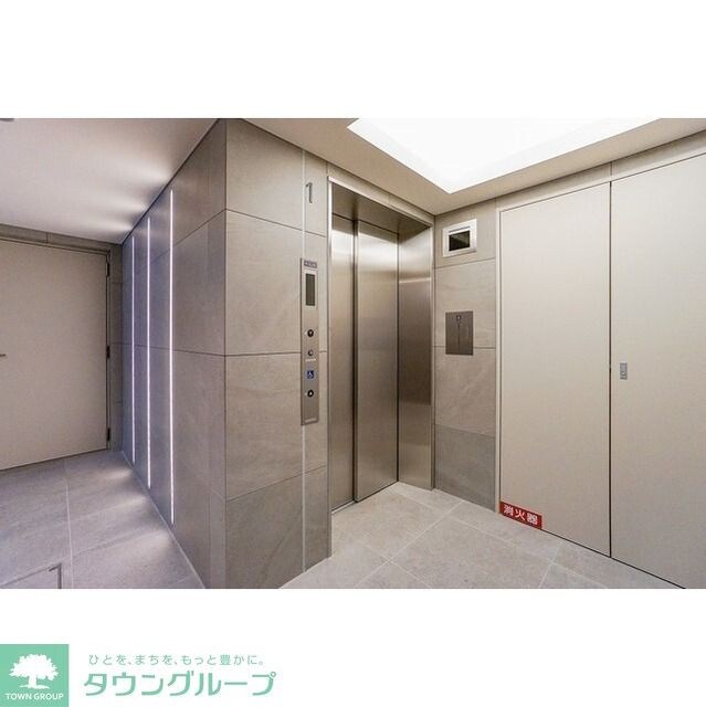 物件内観写真14　(エレベーター)