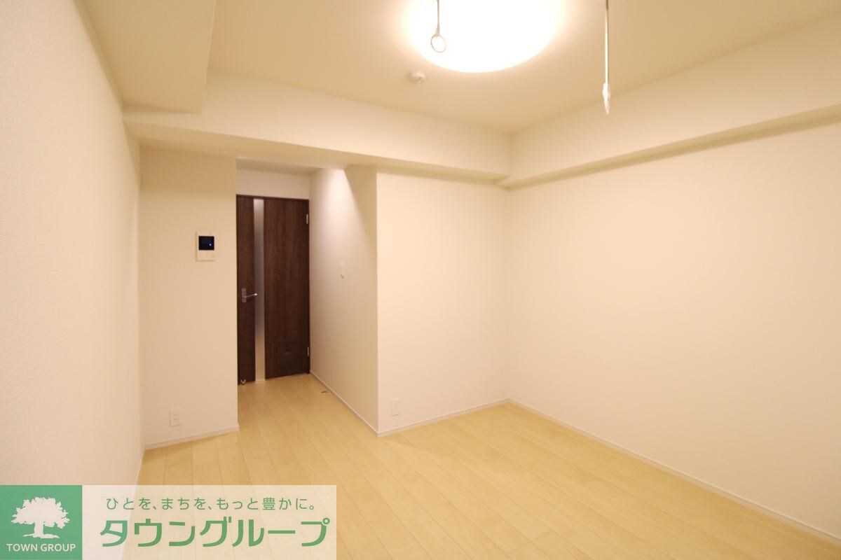 物件内観写真15　(リビング/居室)