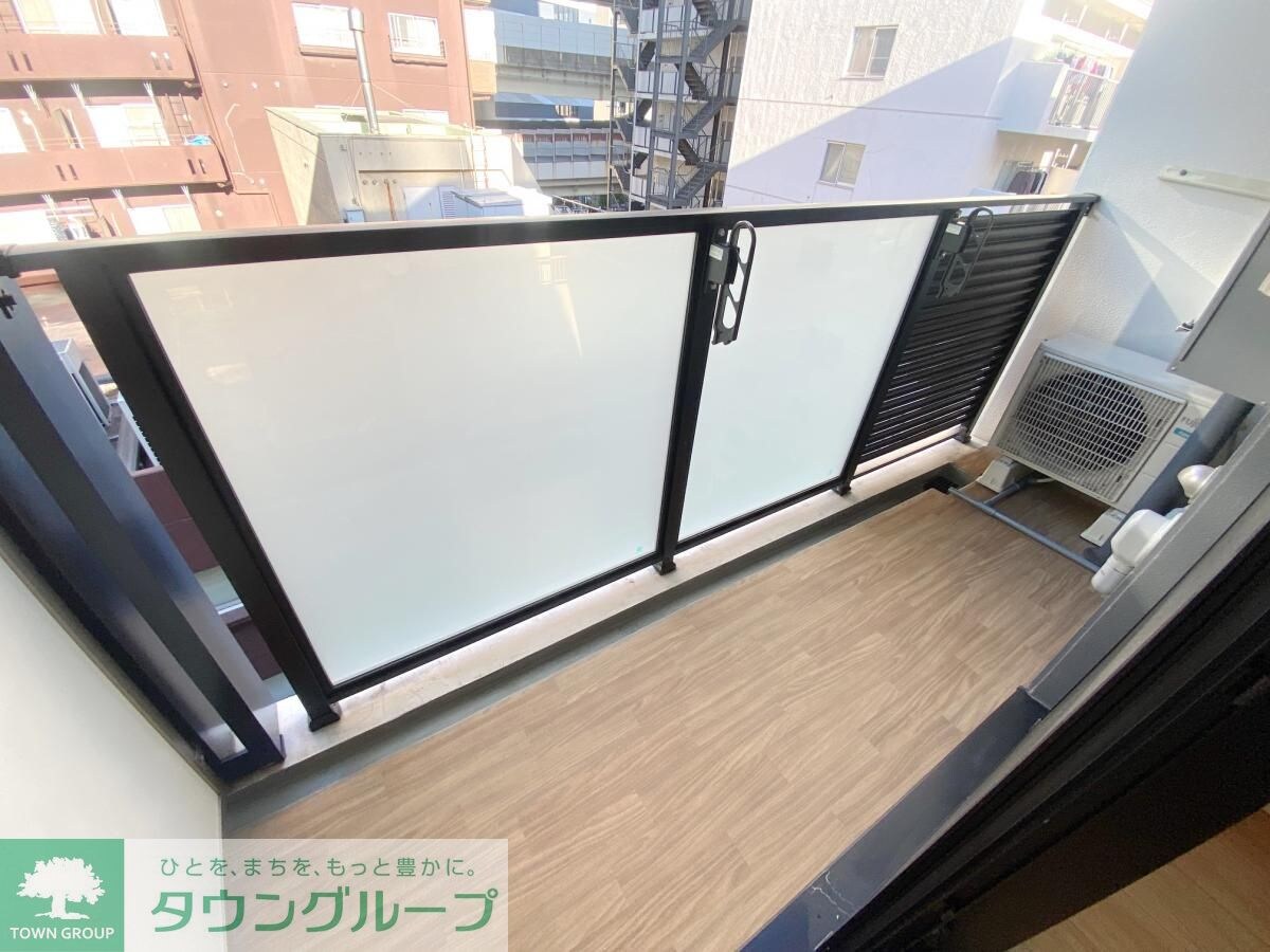 物件内観写真4　(バルコニー)