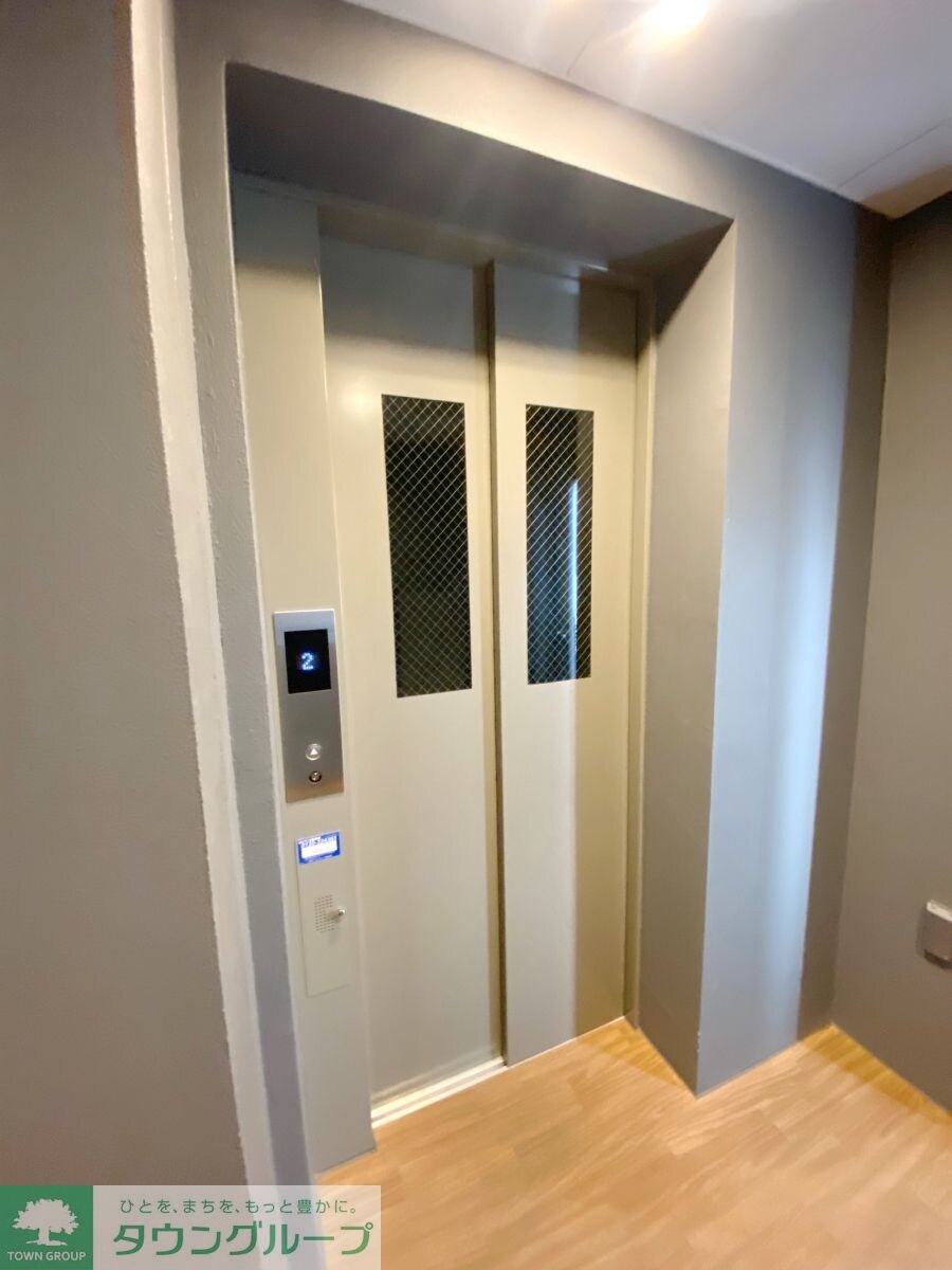 物件内観写真23　(玄関)