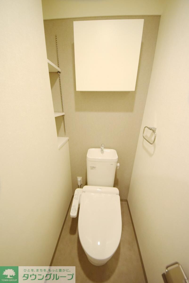 物件内観写真4　(トイレ)