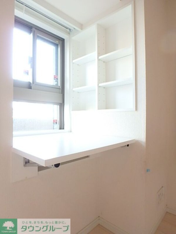 設備(テーブルとしても利用可能なカウンター！)