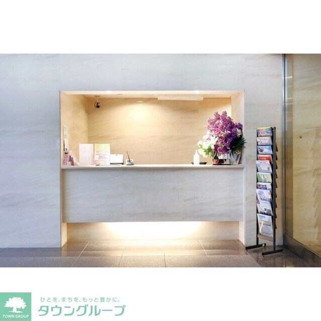 物件内観写真5　(コンシェルジュカウンター)