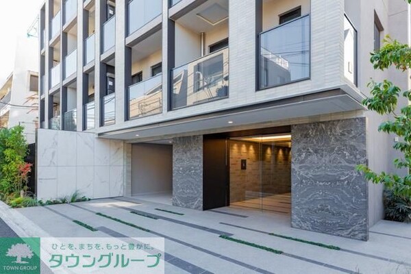 エントランス(2023年12月撮影)