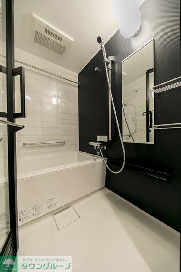 バス／シャワールーム等(※写真は同タイプ住戸です。)