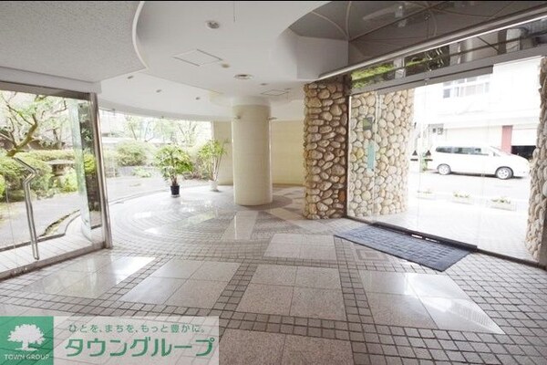 ロビー(★広々したロビーです★)