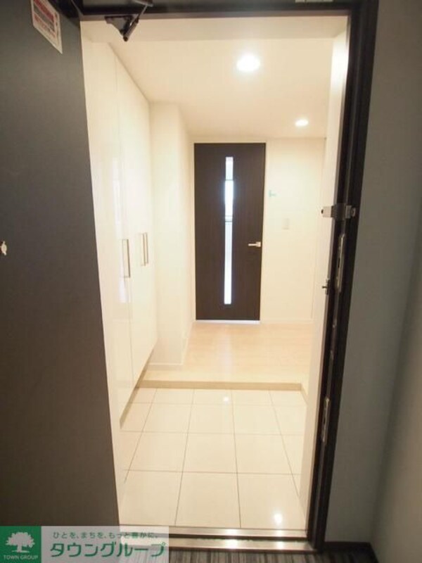 玄関(タウンハウジングレジデンス事業部　恵比寿店・赤坂店までお問…)