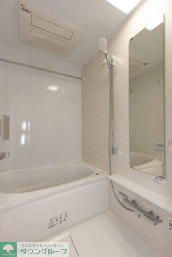 バス／シャワールーム等(※写真は同タイプ住戸です。)