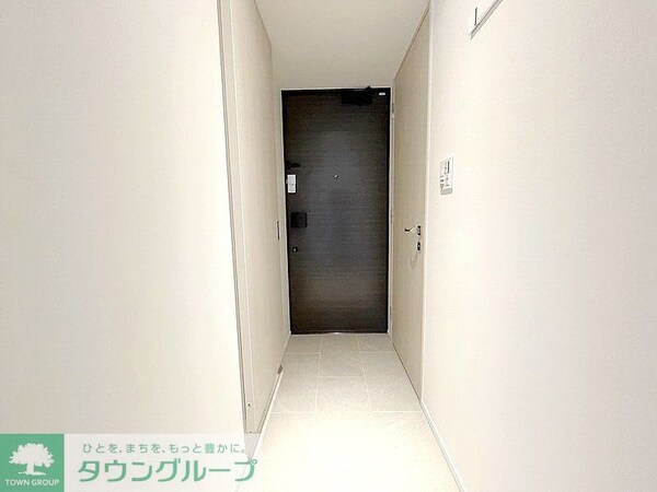 玄関(お問合せは(株)タウンハウジングレジデンス事業部【03-…)