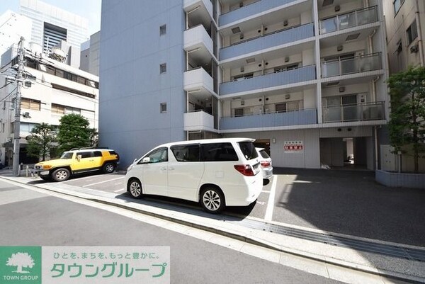 駐車場(駐車場)