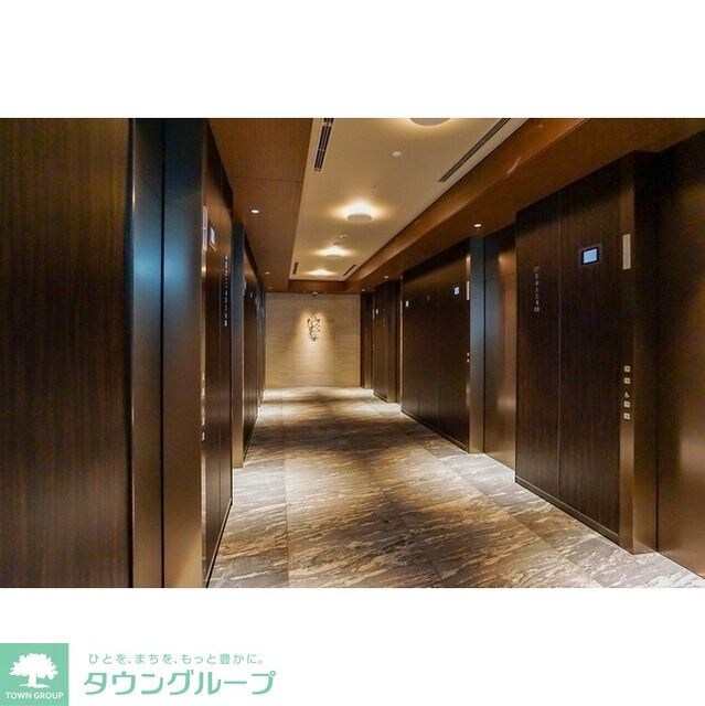 物件内観写真18　(エレベーター)