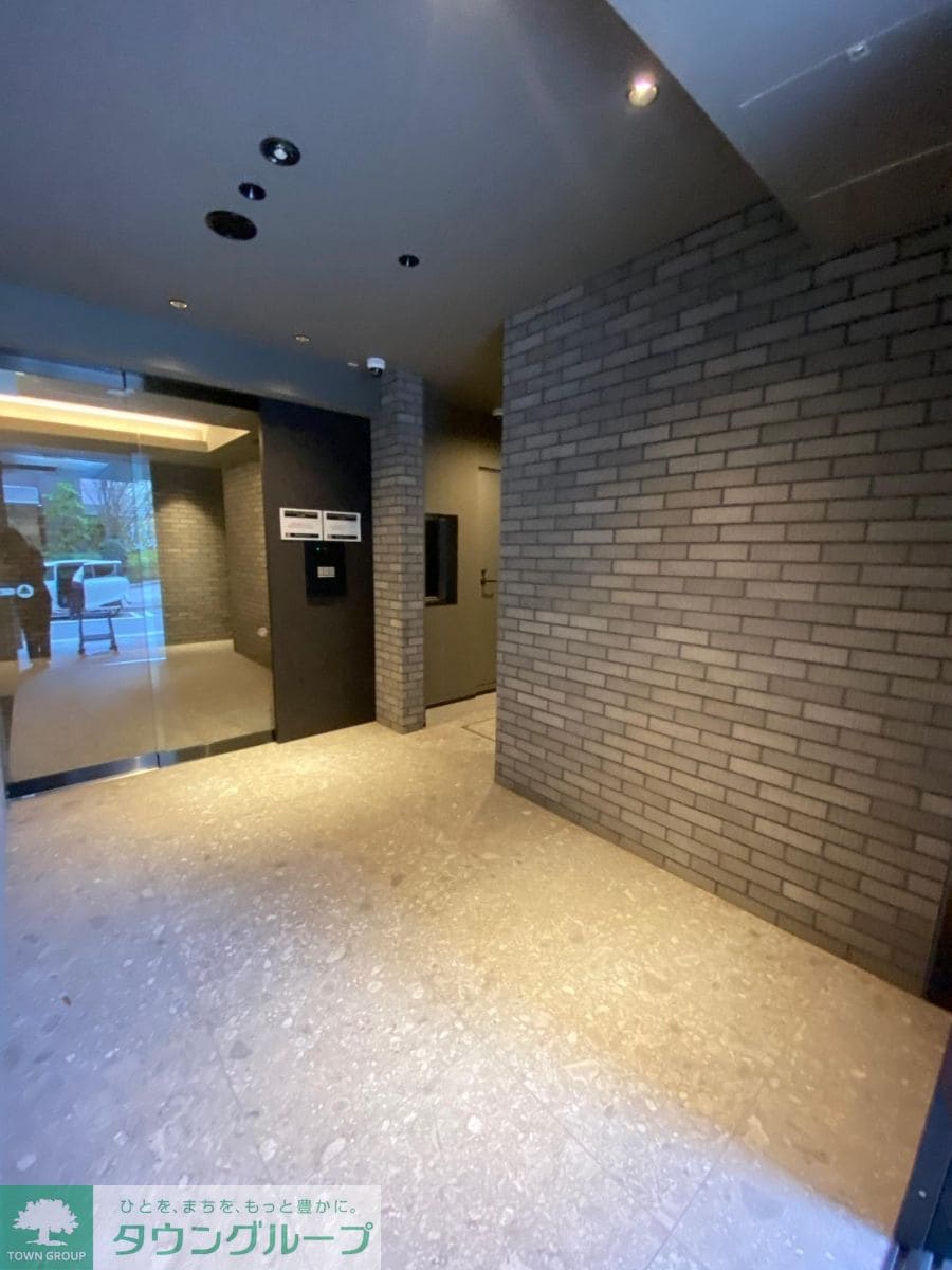 物件内観写真21　(玄関)