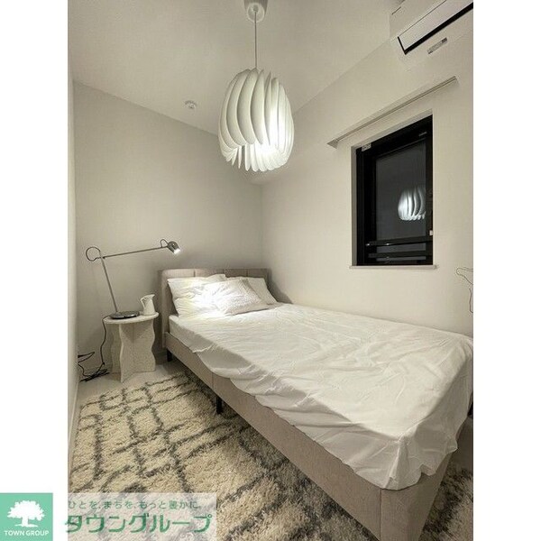 寝室(※家具・家電の備え付けはありません)