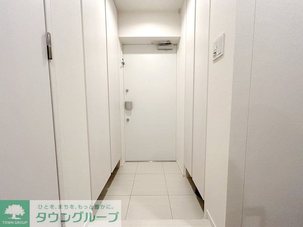 玄関(お部屋探しは株式会社　タウンハウジング　までお気軽にお問合…)