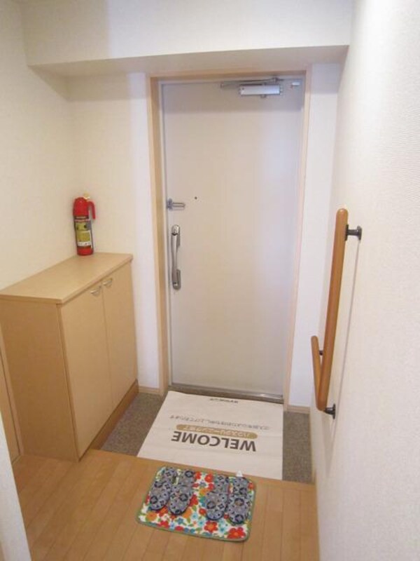 玄関(シューズボックス)