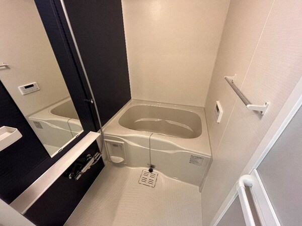 バス／シャワールーム等(バス／シャワールーム等)