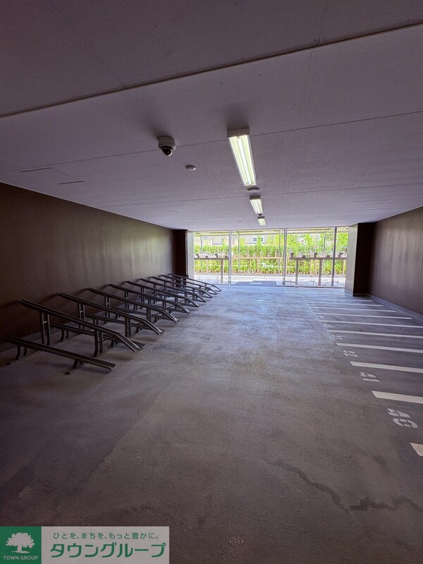 駐車場(駐車場)