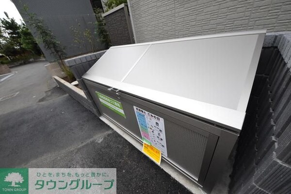共有部分(ゴミ置き場)