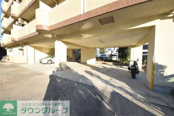 駐車場(駐車場)
