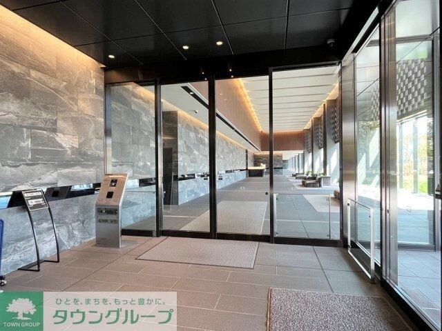 物件内観写真17　(エントランス)