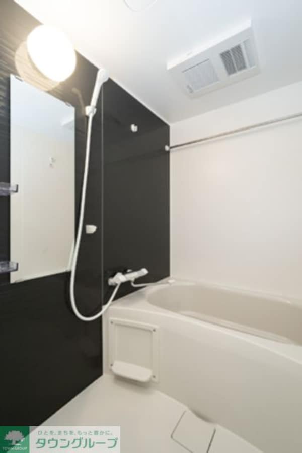 バス／シャワールーム等(※写真は同タイプ住戸です。)