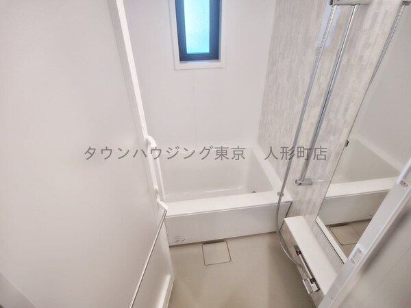 バス／シャワールーム等(※写真は同じタイプの住戸です。)