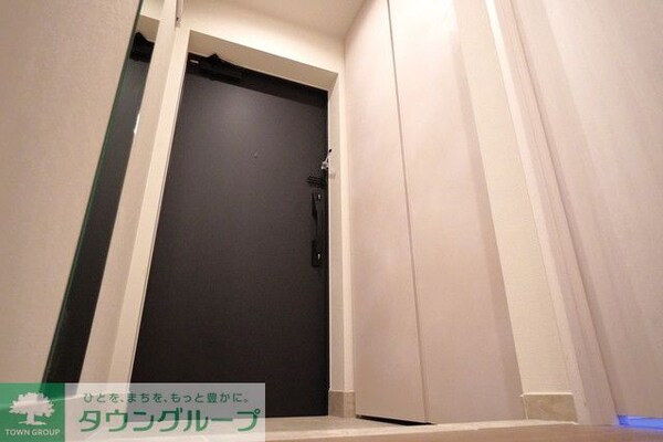 玄関(※写真は同タイプ住戸です。)
