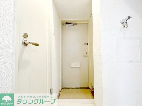玄関(お問合せは(株)タウンハウジング赤坂店へ【03-5563-…)