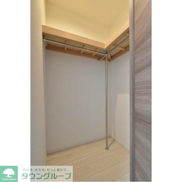 物件内観写真11　(収納)