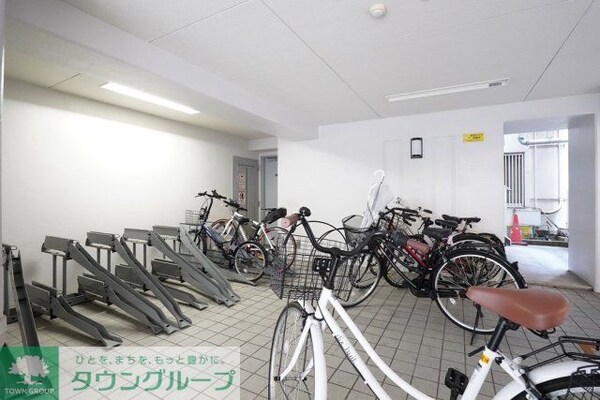 その他(駐輪場)