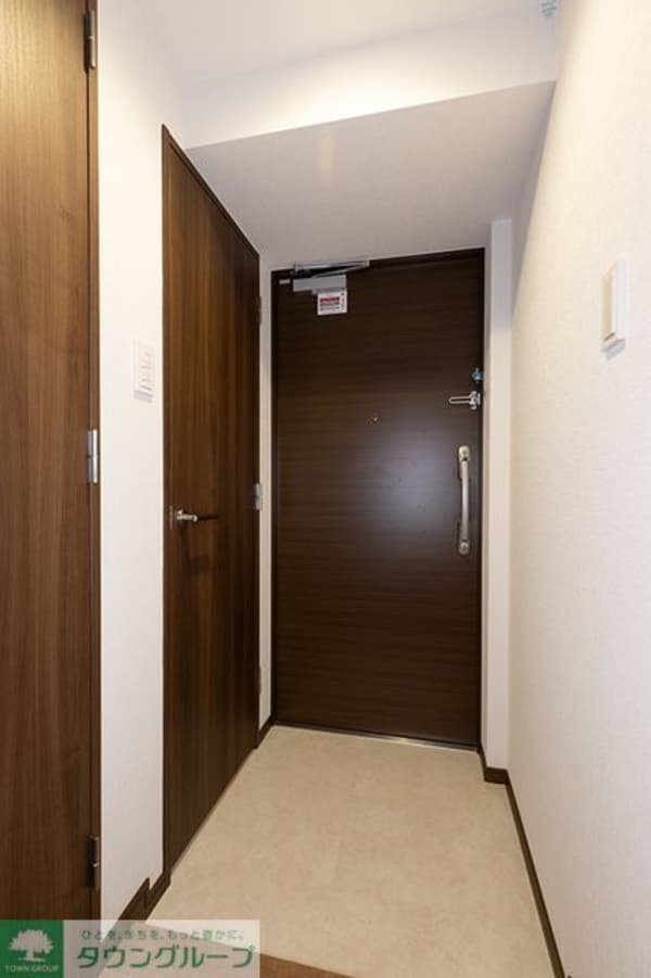 玄関(※写真は同タイプ住戸です。)