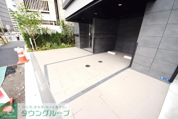 エントランス(エントランス)