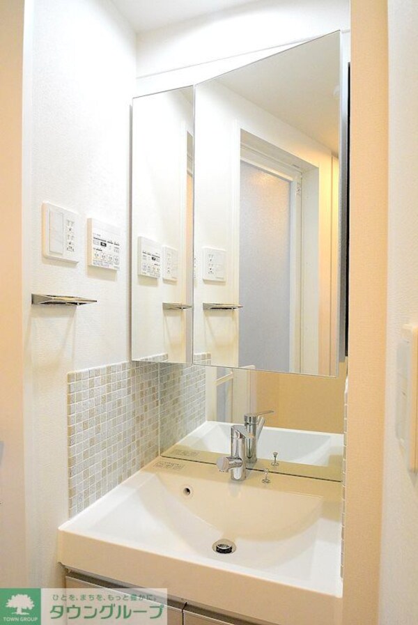 洗面(カラータイプ異なります。)