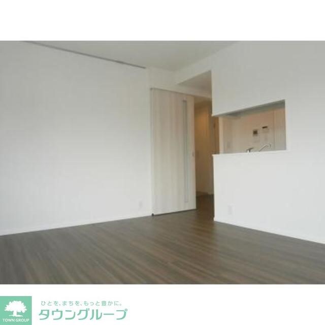 物件内観写真2　(※写真は同タイプ住戸です。)