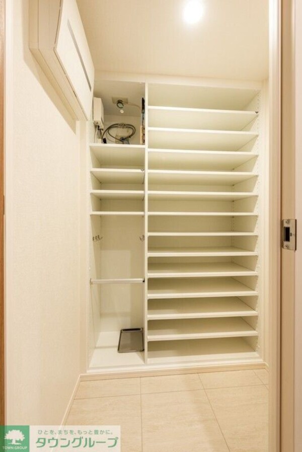 収納(お問合せは(株)タウンハウジング赤坂店へ【03-5563-…)